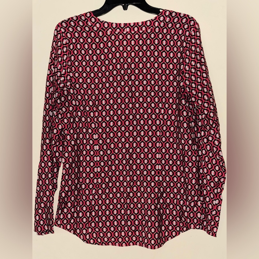 Van Heusen Pink, Tan and Black Geometric Top Shirt Long Sleeves V-Neck - Picture 3 of 5